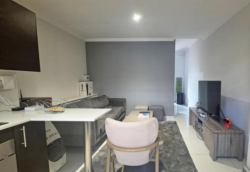 1 Bedroom Property for Sale in Morningside Gauteng