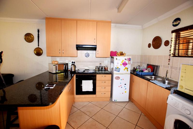 To Let 1 Bedroom Property for Rent in Paulshof Gauteng