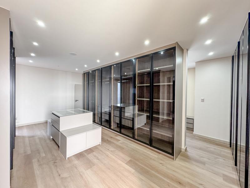 6 Bedroom Property for Sale in Midstream Heights Gauteng