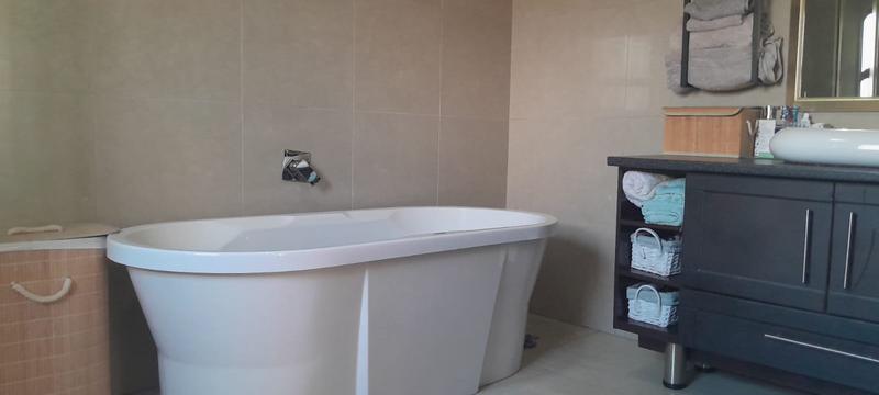 To Let 4 Bedroom Property for Rent in Savannah Country Estate Gauteng
