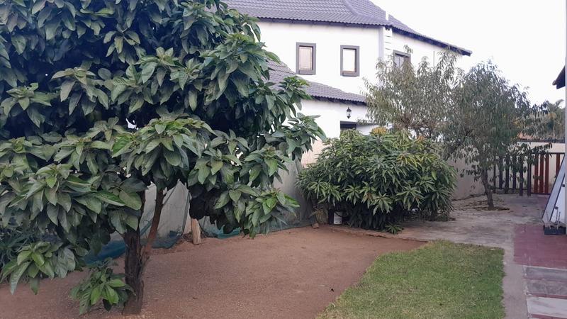 To Let 4 Bedroom Property for Rent in Savannah Country Estate Gauteng