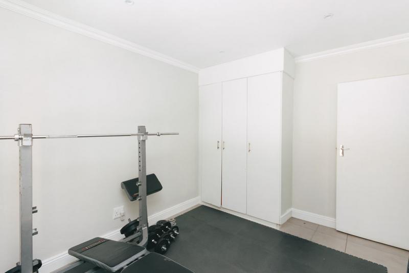 4 Bedroom Property for Sale in Roodekrans Gauteng