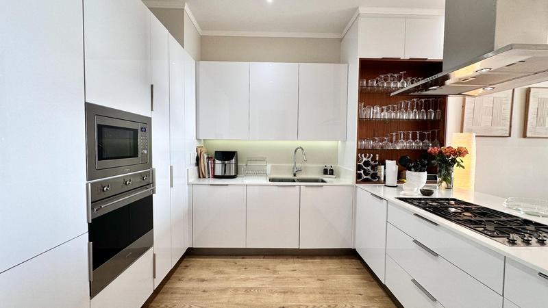 To Let 2 Bedroom Property for Rent in Morningside Gauteng