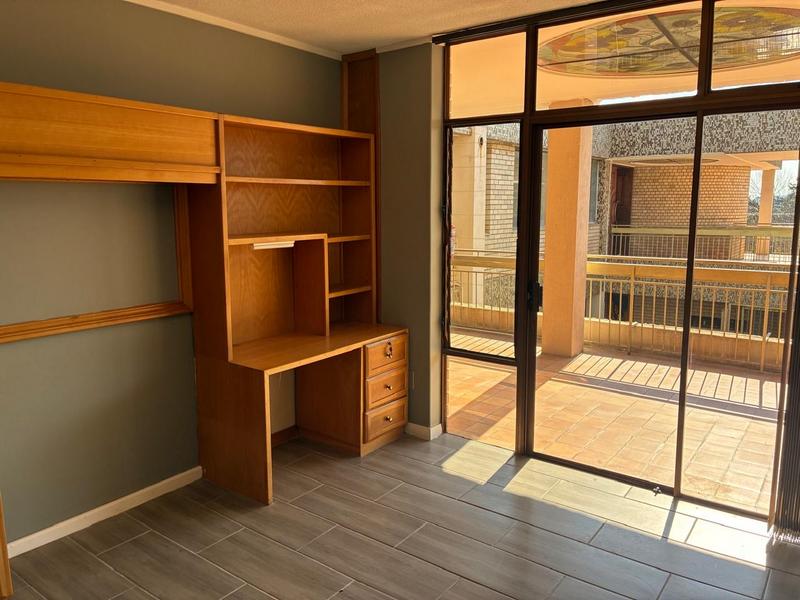To Let 4 Bedroom Property for Rent in Brooklyn Gauteng
