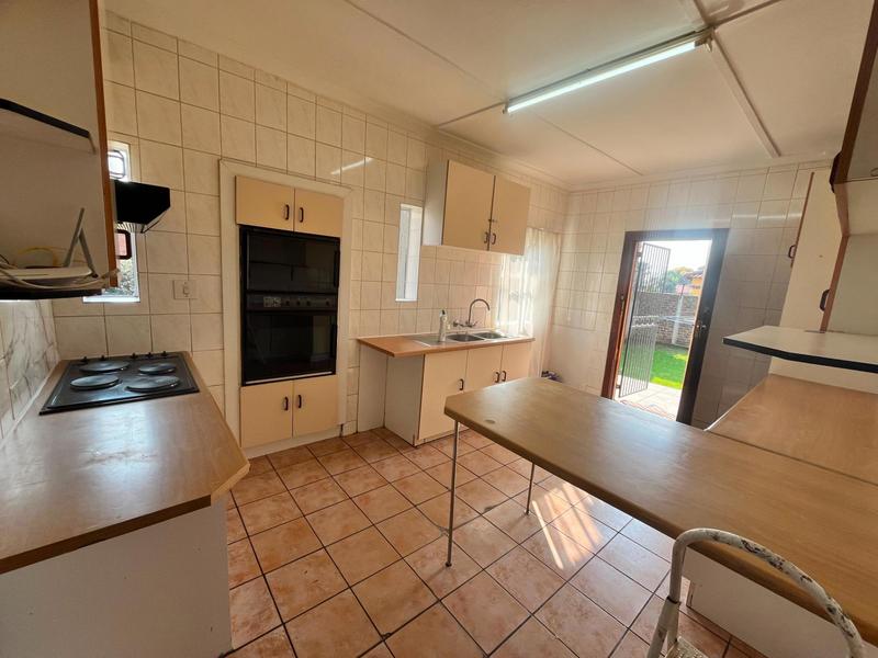 3 Bedroom Property for Sale in Dunnottar Gauteng