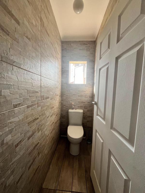 3 Bedroom Property for Sale in Dunnottar Gauteng