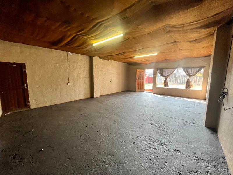 3 Bedroom Property for Sale in Dunnottar Gauteng