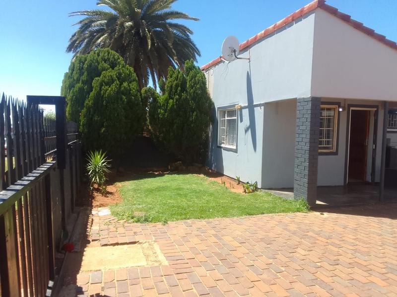 3 Bedroom Property for Sale in Ennerdale South Gauteng