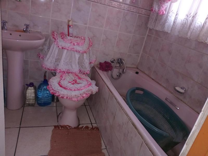 3 Bedroom Property for Sale in Bophelong Gauteng