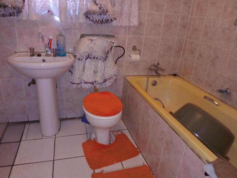 3 Bedroom Property for Sale in Bophelong Gauteng