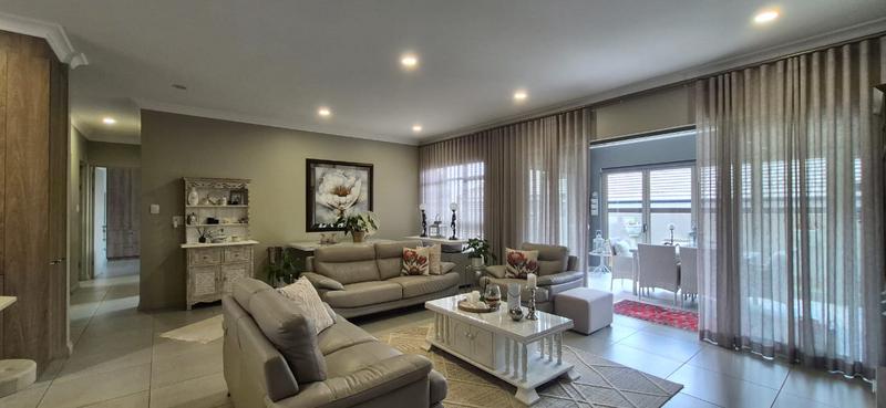3 Bedroom Property for Sale in Waterkloof A H Gauteng