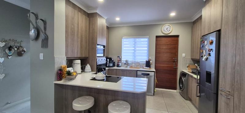 3 Bedroom Property for Sale in Waterkloof A H Gauteng