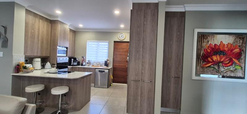 3 Bedroom Property for Sale in Waterkloof A H Gauteng