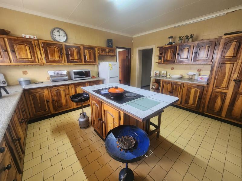 To Let 4 Bedroom Property for Rent in Westonaria Gauteng