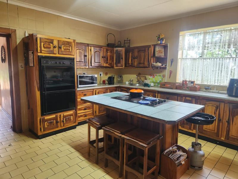 To Let 4 Bedroom Property for Rent in Westonaria Gauteng