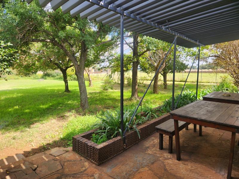 To Let 4 Bedroom Property for Rent in Westonaria Gauteng