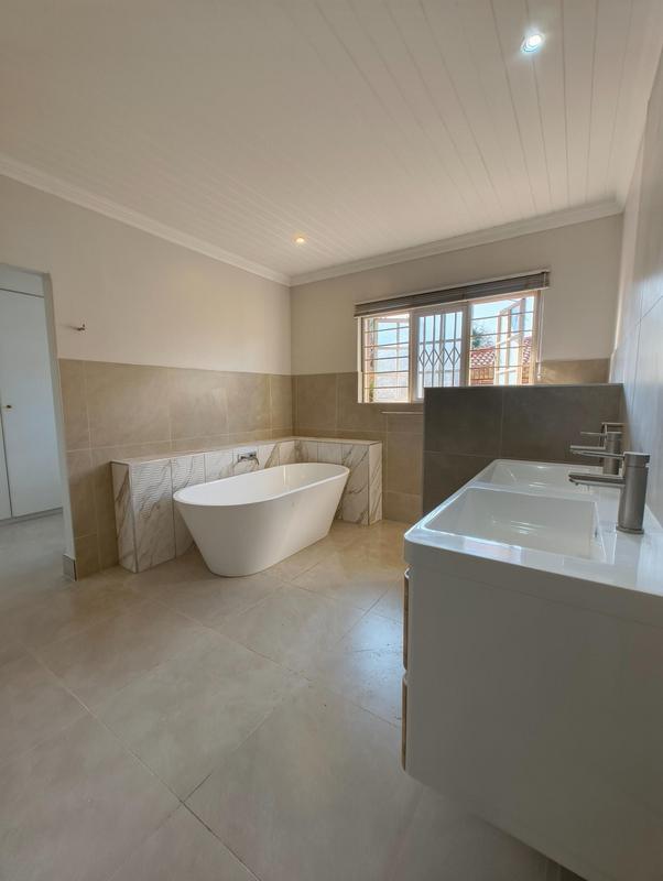 To Let 4 Bedroom Property for Rent in Brooklyn Gauteng