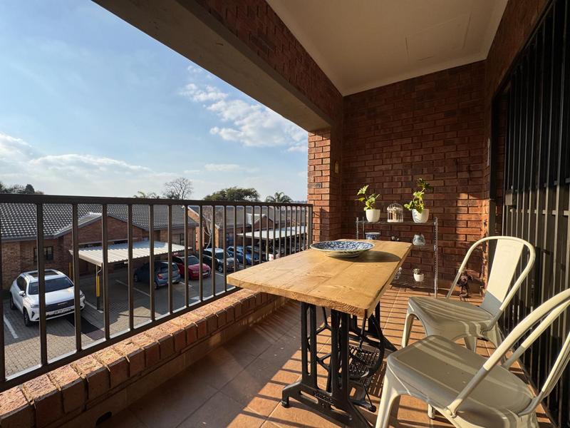 2 Bedroom Property for Sale in Wilgeheuwel Gauteng