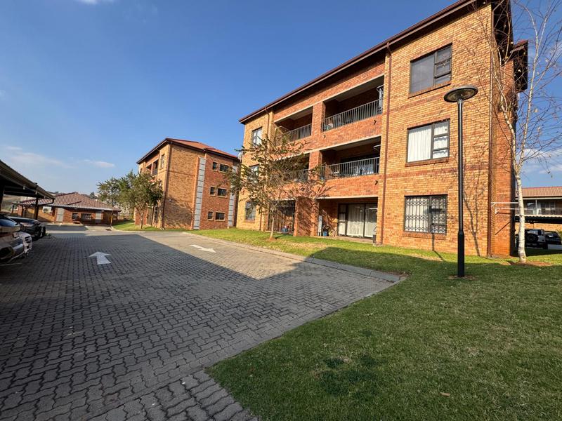 2 Bedroom Property for Sale in Wilgeheuwel Gauteng