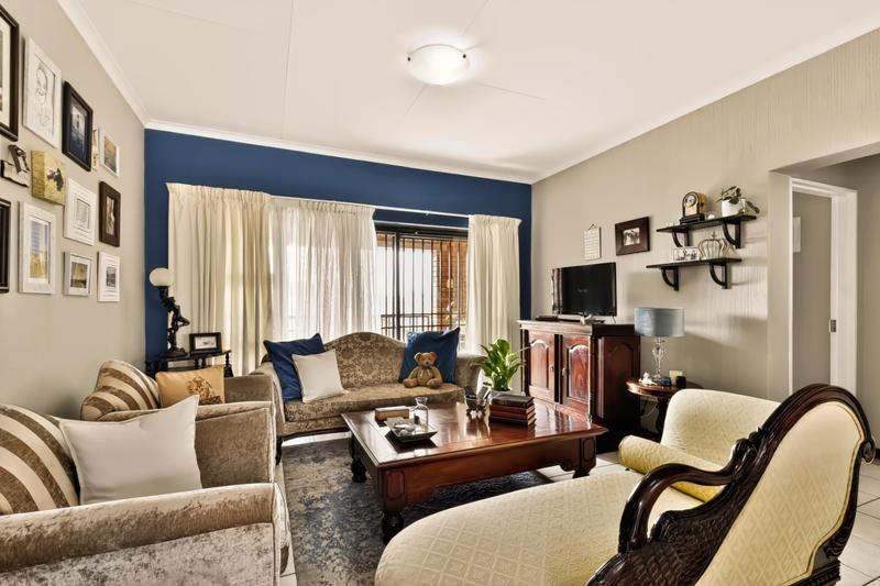 2 Bedroom Property for Sale in Wilgeheuwel Gauteng