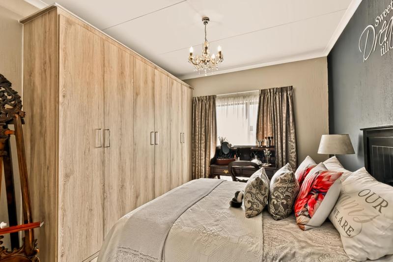 2 Bedroom Property for Sale in Wilgeheuwel Gauteng