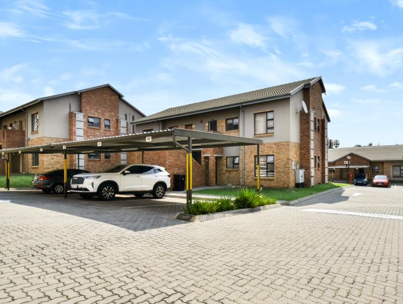 2 Bedroom Property for Sale in Wilgeheuwel Gauteng