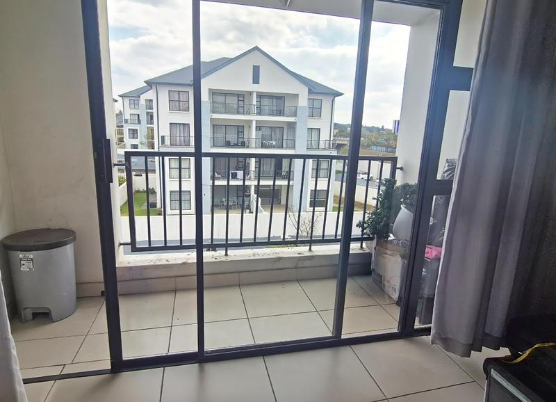 1 Bedroom Property for Sale in Bryanston Gauteng