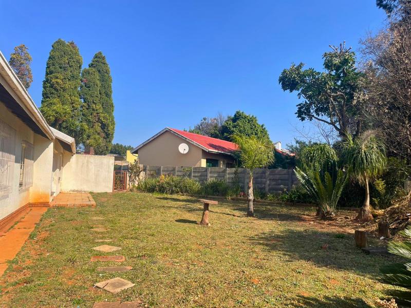 3 Bedroom Property for Sale in Birch Acres Gauteng