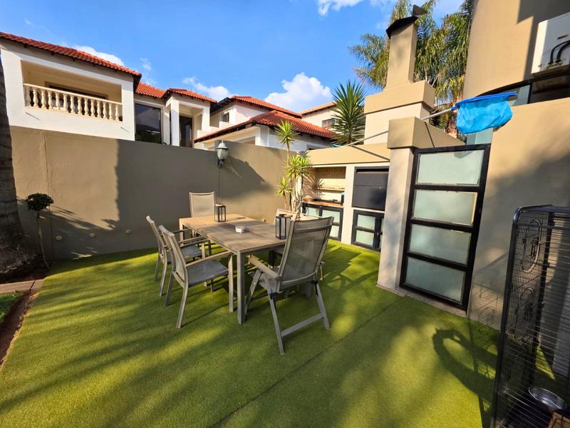 4 Bedroom Property for Sale in Glen Erasmia Gauteng