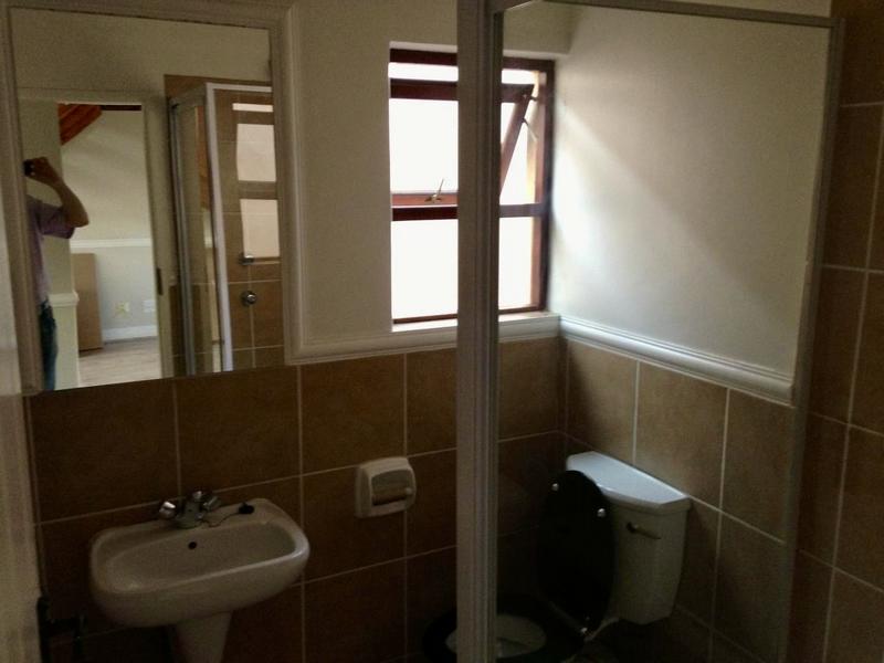 To Let 2 Bedroom Property for Rent in Melrose Gauteng