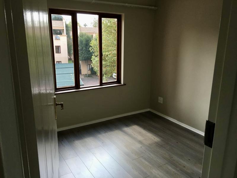 To Let 2 Bedroom Property for Rent in Melrose Gauteng