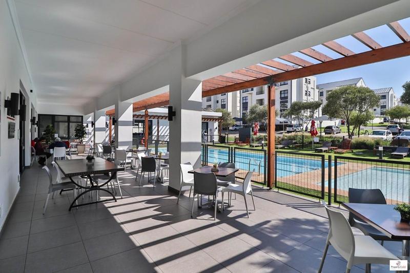 To Let 2 Bedroom Property for Rent in Greenstone Hill Gauteng