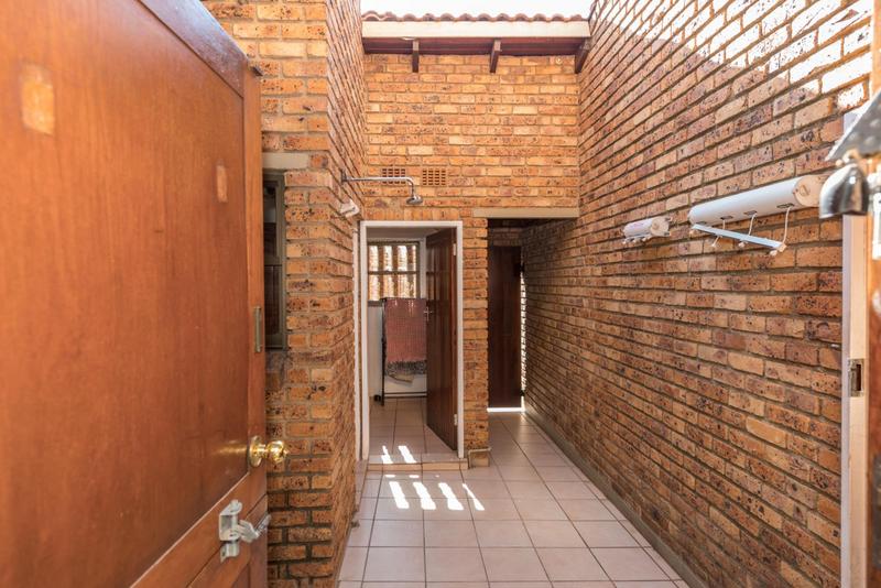 3 Bedroom Property for Sale in Morning Hill Gauteng