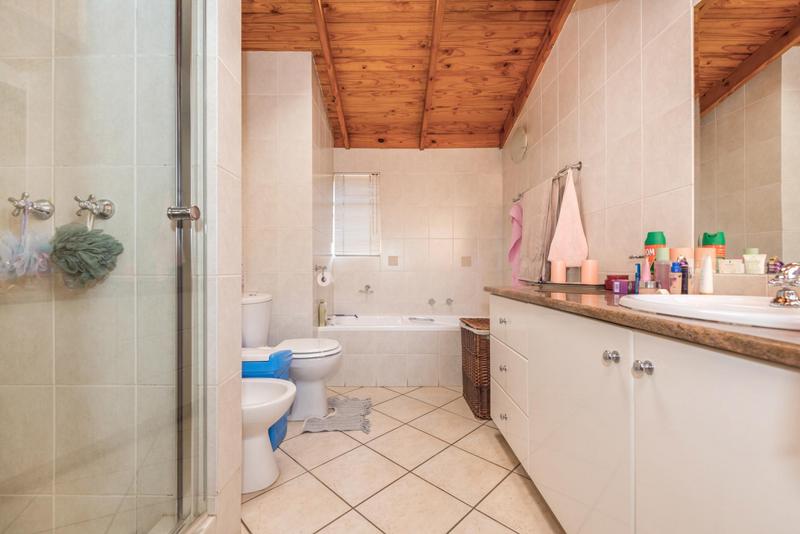 3 Bedroom Property for Sale in Morning Hill Gauteng