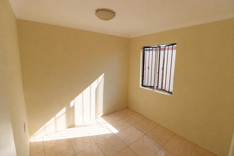 To Let 3 Bedroom Property for Rent in Glen Ridge Gauteng