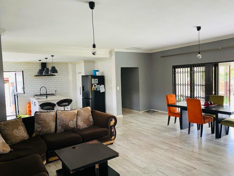 To Let 4 Bedroom Property for Rent in Birchleigh North Gauteng