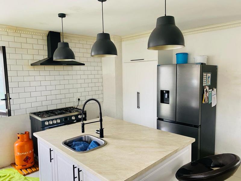 To Let 4 Bedroom Property for Rent in Birchleigh North Gauteng