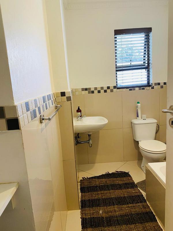 To Let 4 Bedroom Property for Rent in Birchleigh North Gauteng