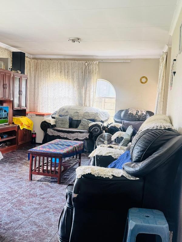 3 Bedroom Property for Sale in Dawn Park Gauteng