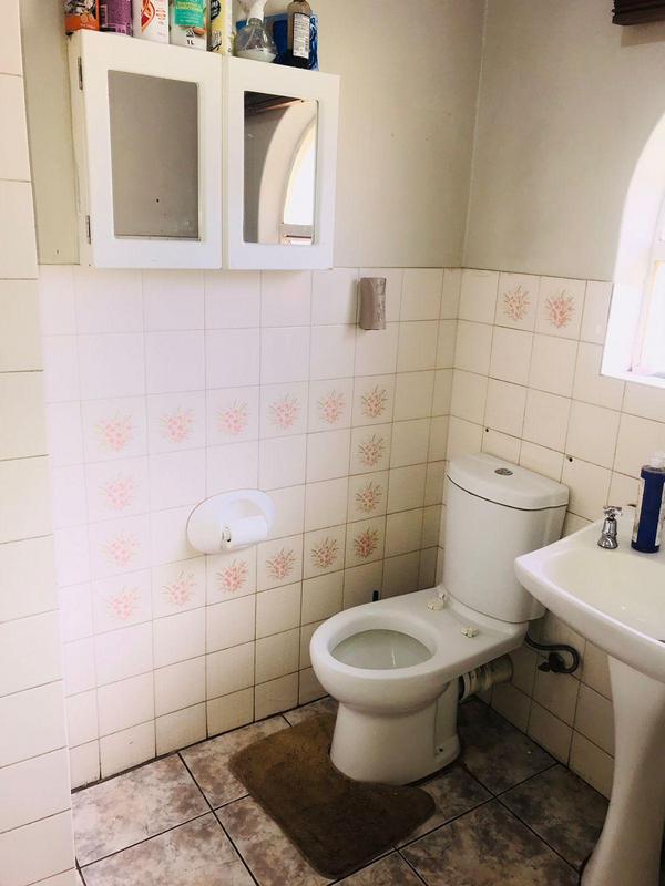 3 Bedroom Property for Sale in Dawn Park Gauteng