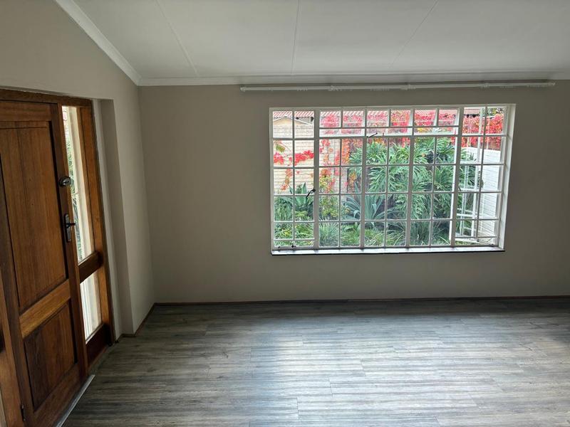 To Let 5 Bedroom Property for Rent in Waterkloof A H Gauteng