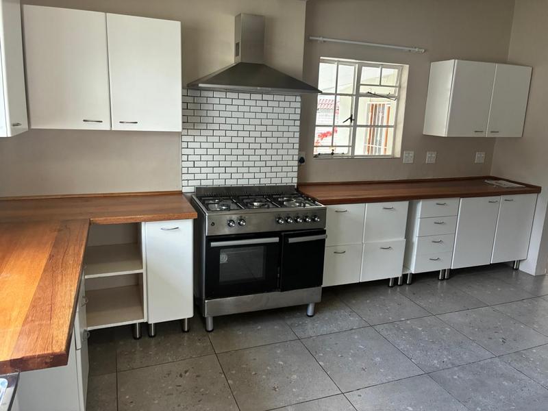 To Let 5 Bedroom Property for Rent in Waterkloof A H Gauteng