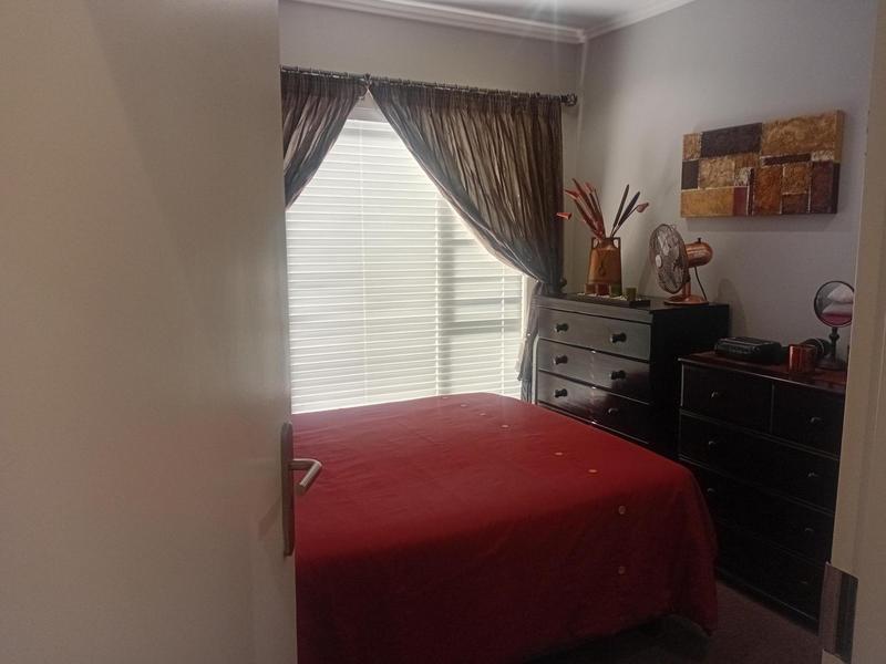 1 Bedroom Property for Sale in Sunninghill Gauteng