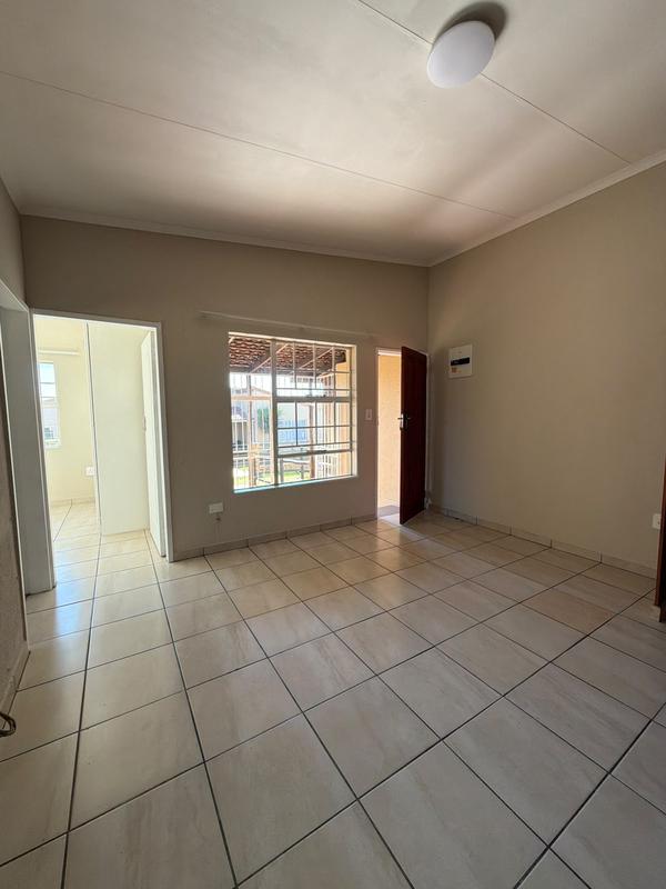 To Let 3 Bedroom Property for Rent in Elspark Gauteng