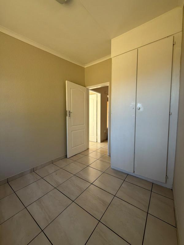 To Let 3 Bedroom Property for Rent in Elspark Gauteng