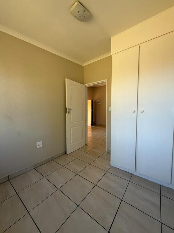 To Let 3 Bedroom Property for Rent in Elspark Gauteng