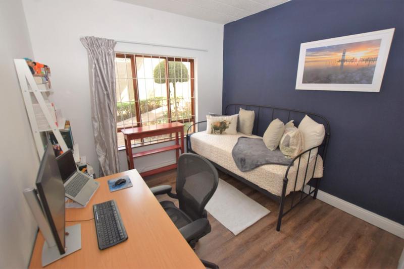 2 Bedroom Property for Sale in Paulshof Gauteng