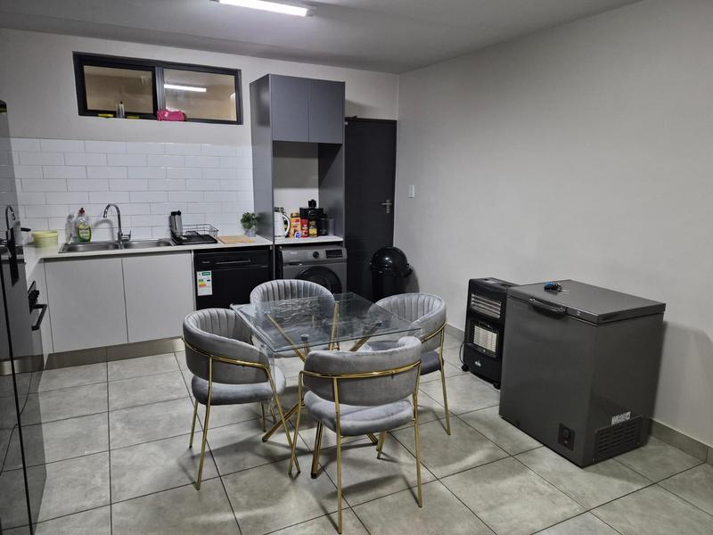 To Let 2 Bedroom Property for Rent in Raslouw Gauteng