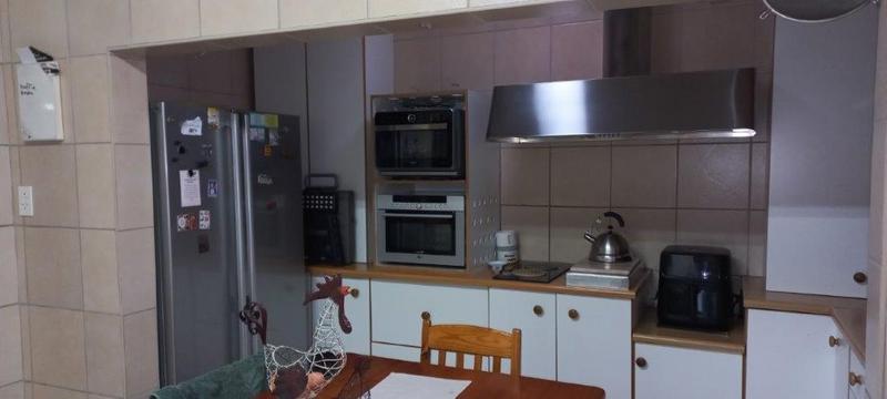 To Let 3 Bedroom Property for Rent in Hurlyvale Gauteng