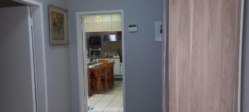 To Let 3 Bedroom Property for Rent in Hurlyvale Gauteng